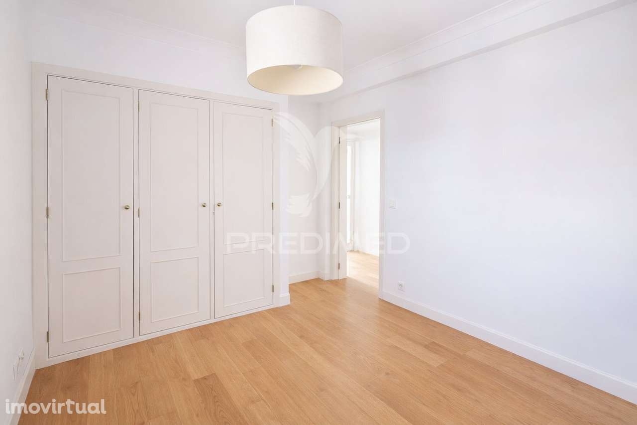 Moradia  Geminada Albarraque - Grande imagem: 4/17