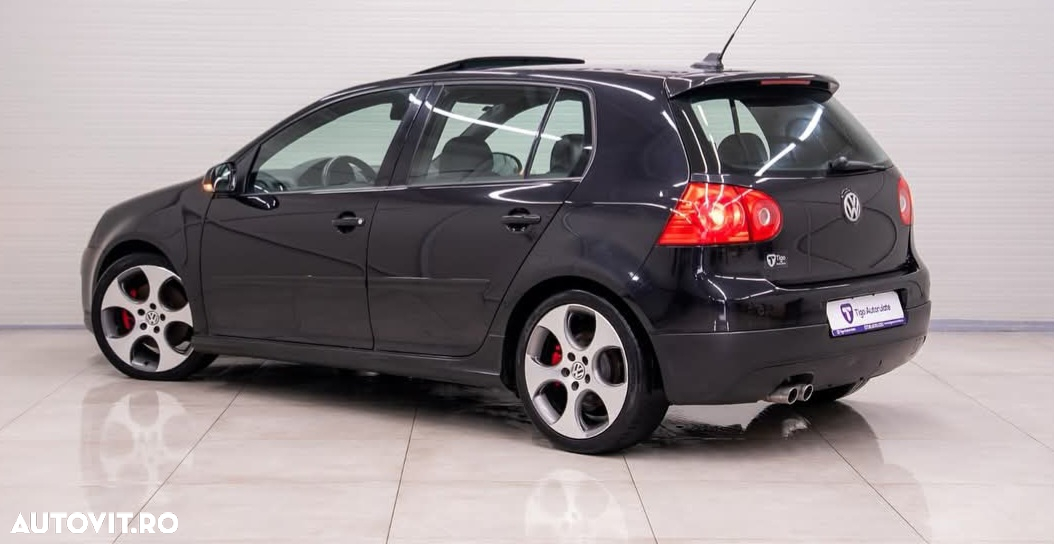 Volkswagen Golf 2.0 FSI GTI DSG - 4