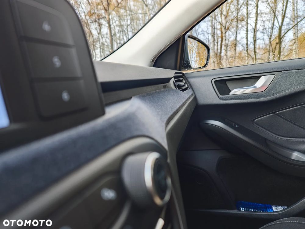 Ford Focus 1.5 EcoBlue SCR Connected - 10