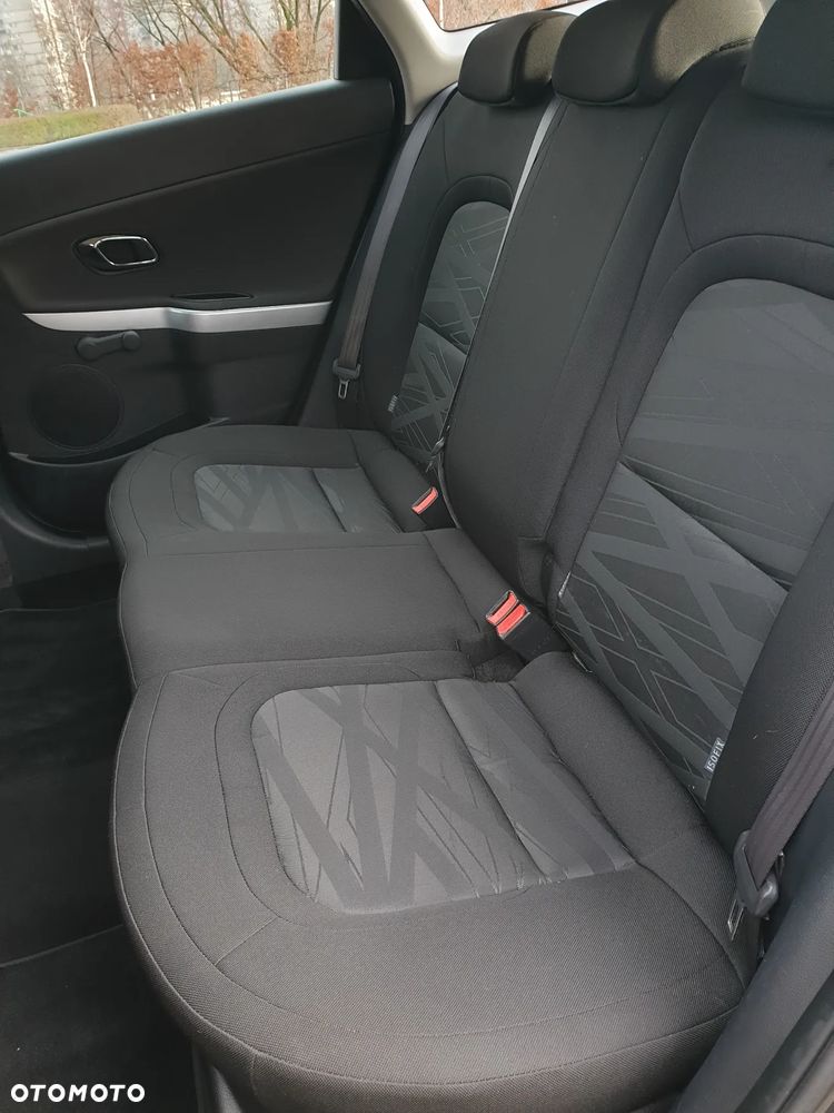 Kia Ceed 1.6 GDI Platinum Edition - 31