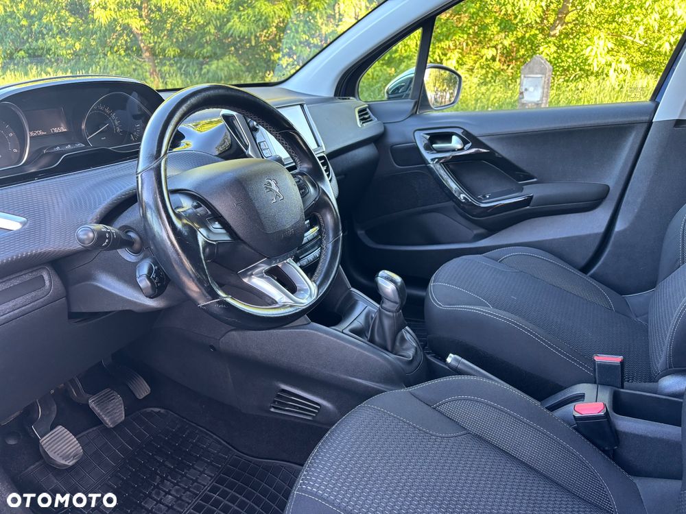 Peugeot 208 Blue-HDi 100 Stop&Start Allure - 8