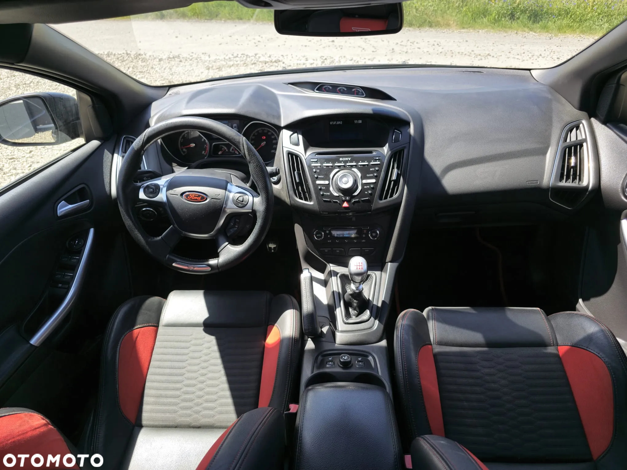 Ford Focus 2.0 EcoBoost ST mit Leder-Sport-Paket - 5