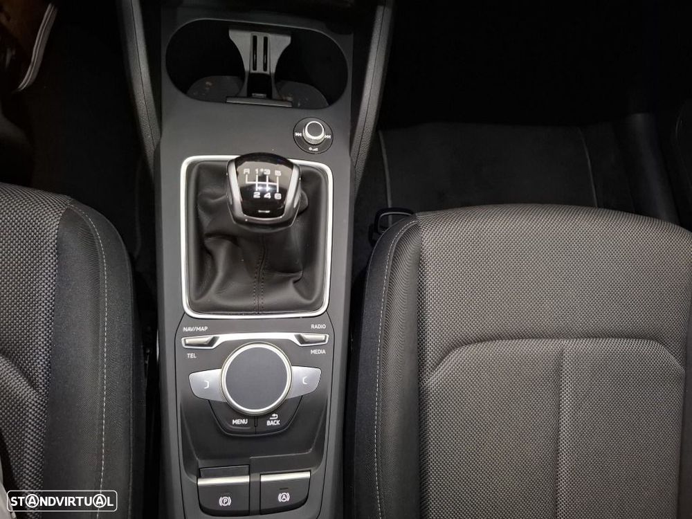 Audi Q2 30 TFSI Advanced - 22