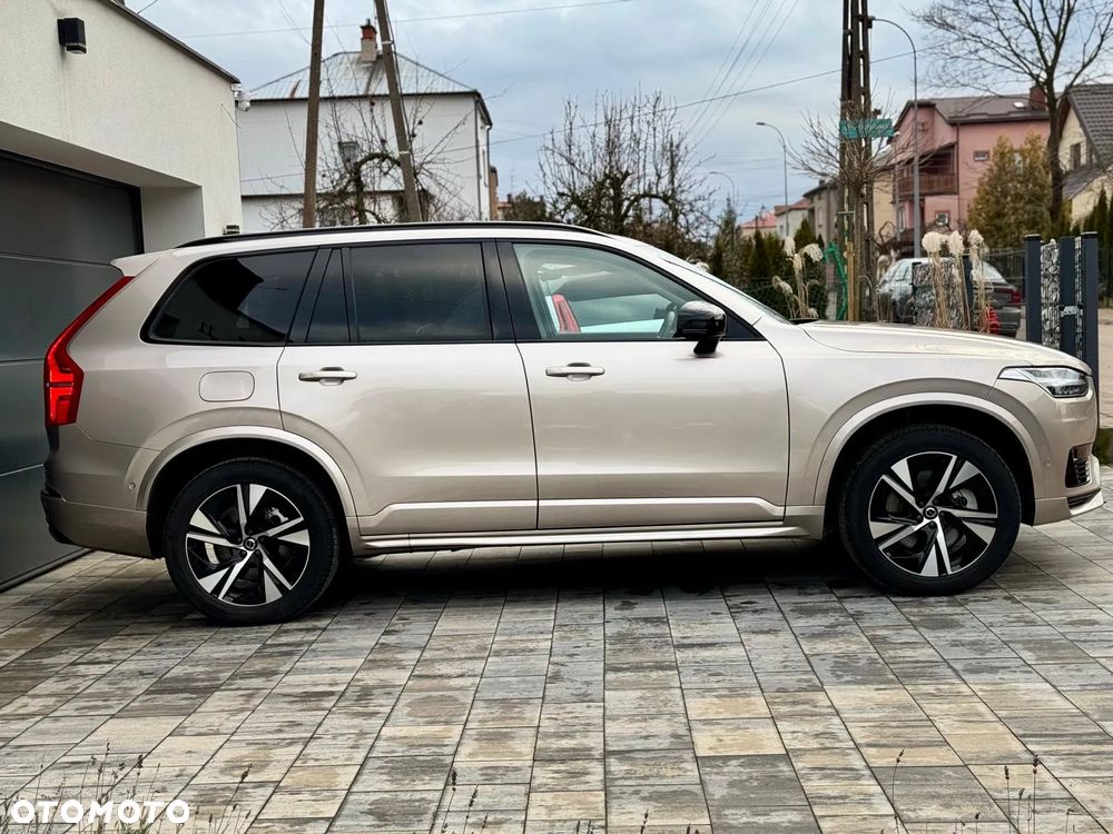 Volvo XC 90 - 12