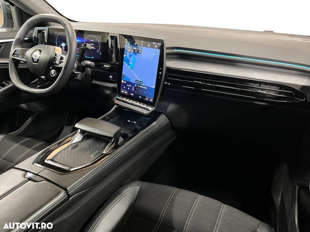 Renault Austral E-Tech Full 200 Techno - 10