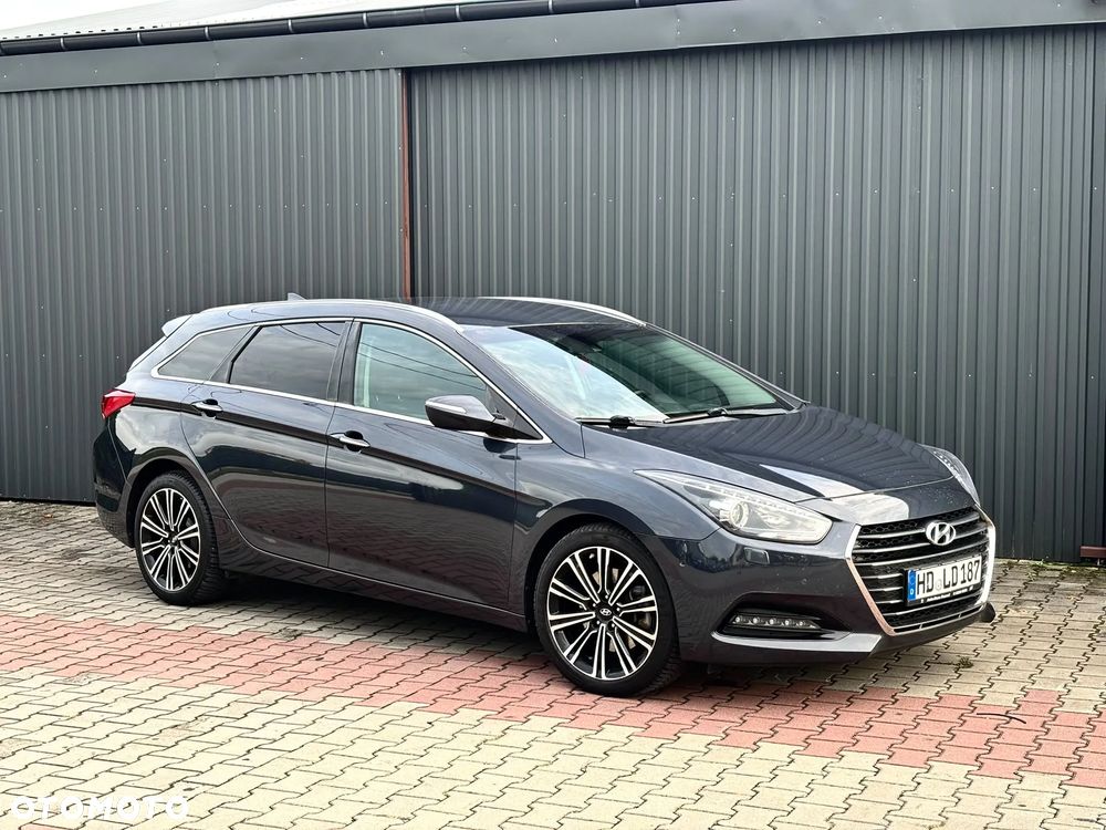 Hyundai i40 Kombi 1.7 CRDi DCT Premium - 2