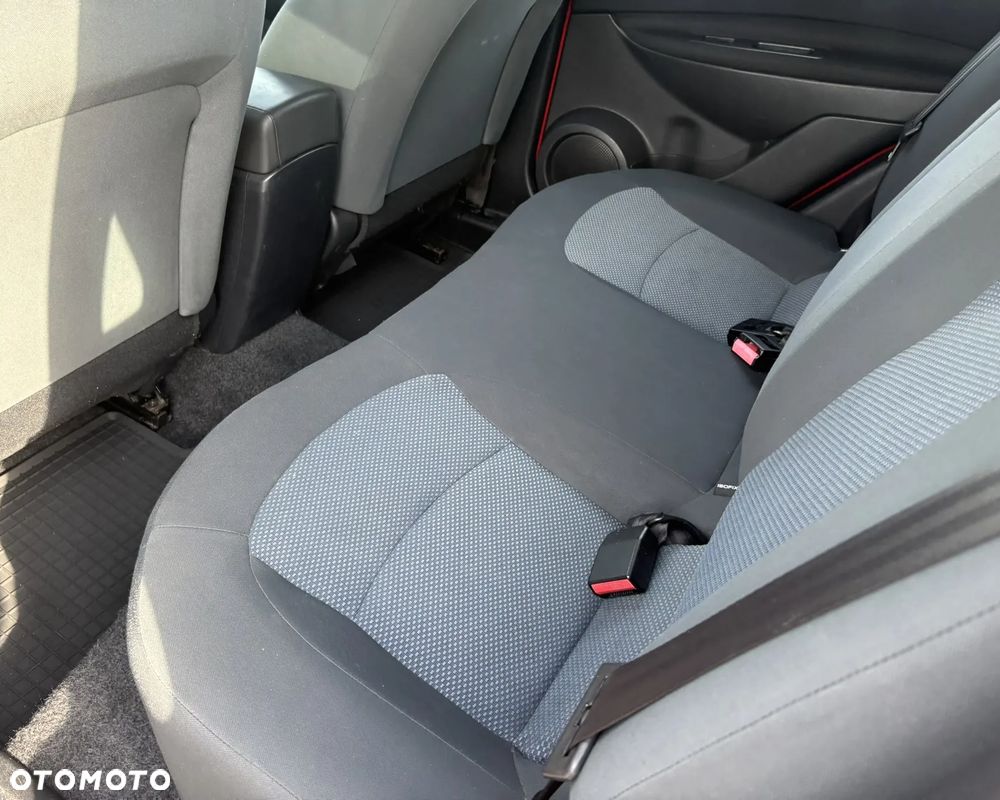 Nissan Qashqai 1.6 Visia - 17