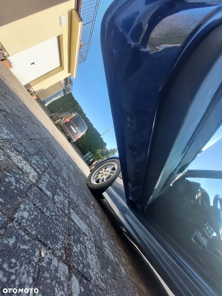 BMW Seria 3 316i - 7