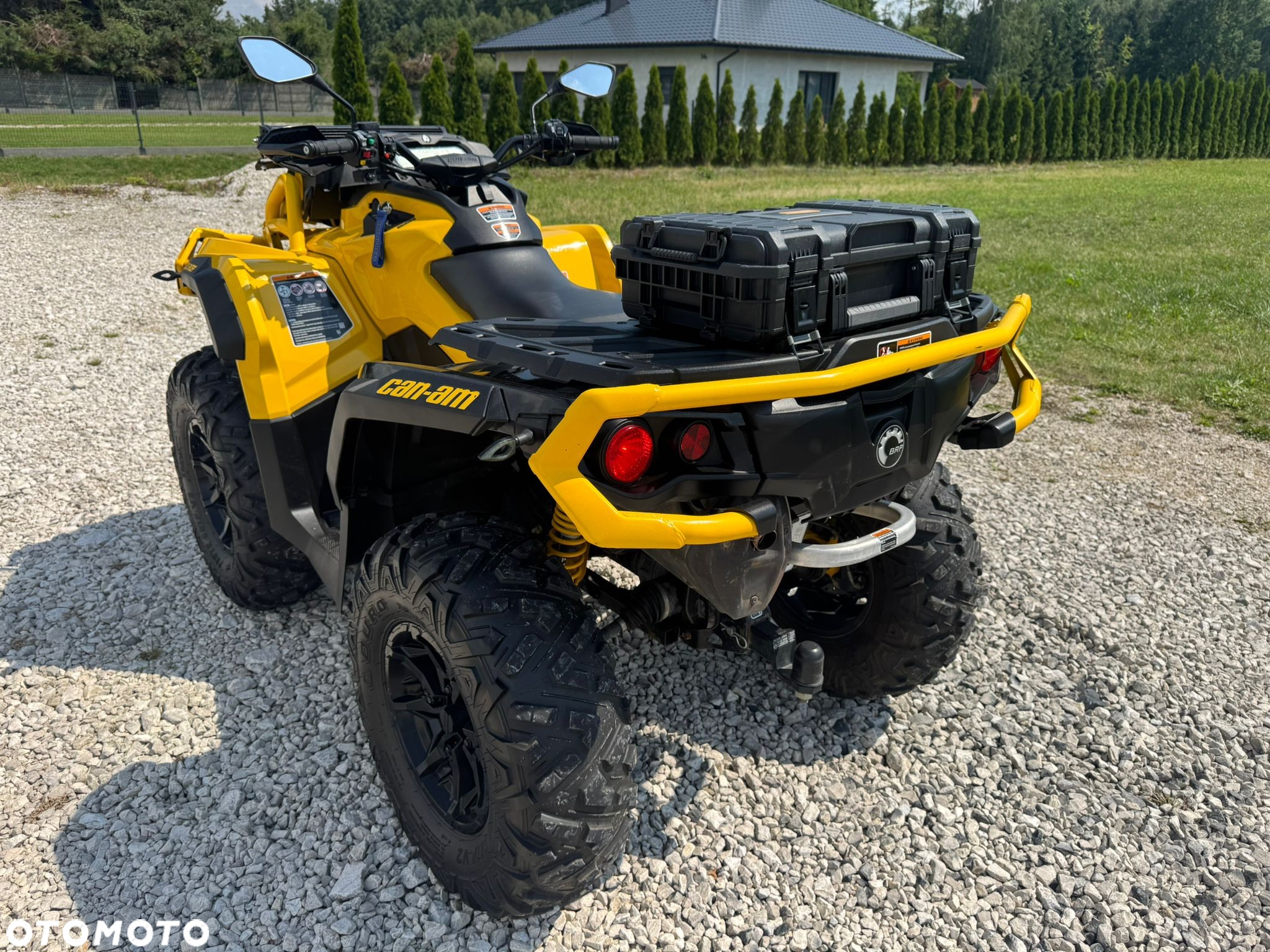Can-Am Outlander - 5