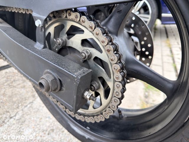 Yamaha FZ6 - 12