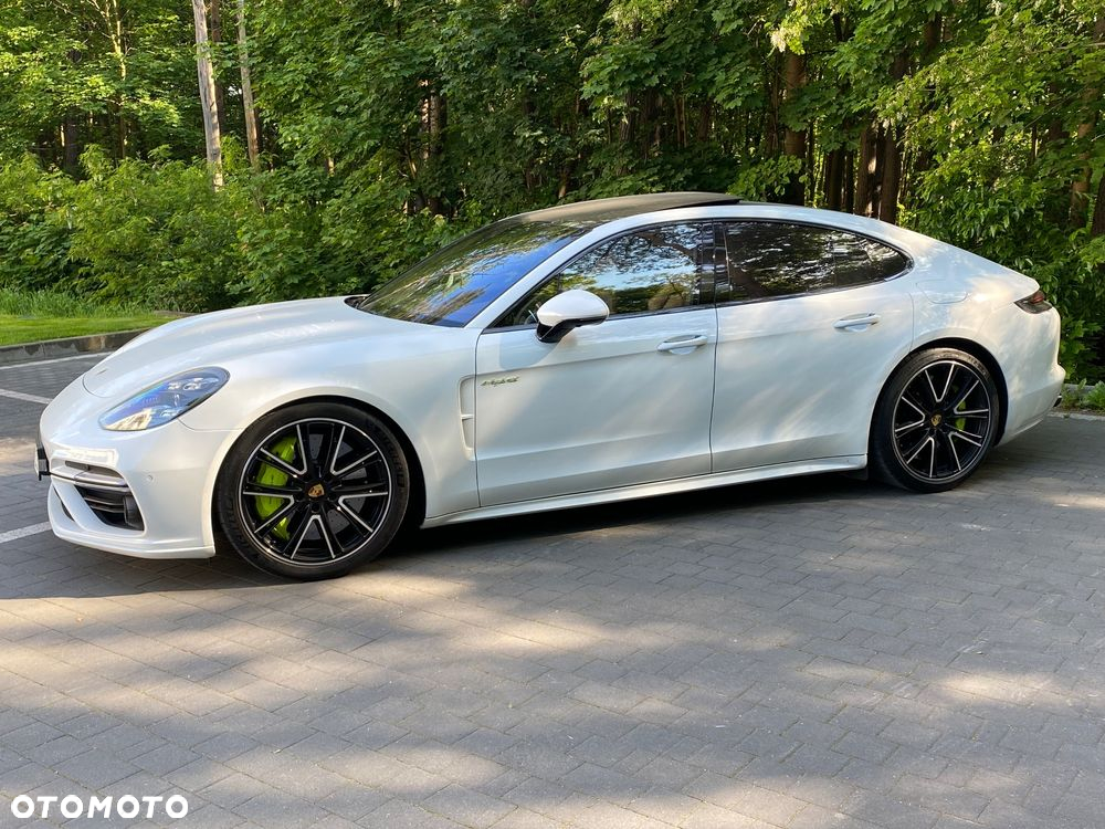 Porsche Panamera - 2