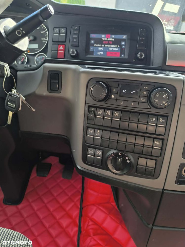 MAN TGX - 34