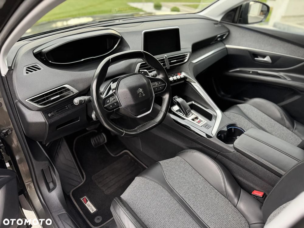 Peugeot 3008 BlueHDi 130 Stop & Start EAT8 Allure - 22
