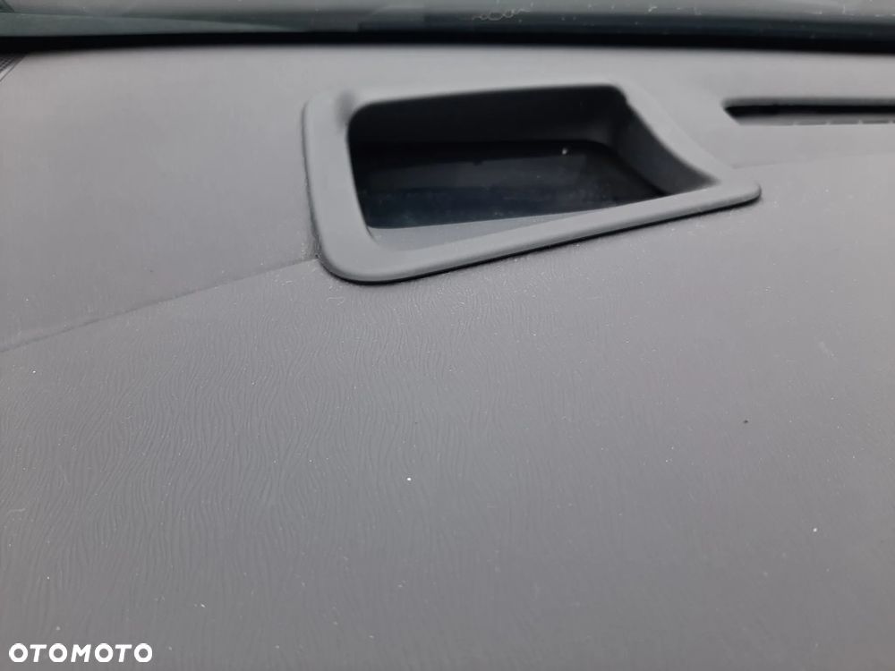 Toyota Prius 1.8 Hybrid Premium - 12