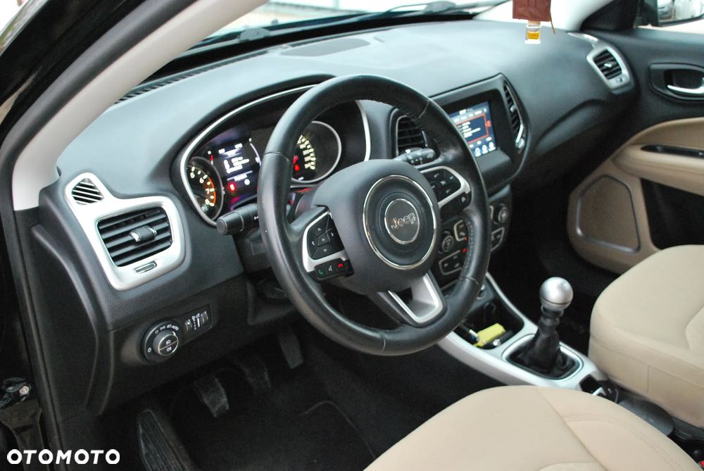 Jeep Compass 1.4 TMair Longitude FWD S&S - 14