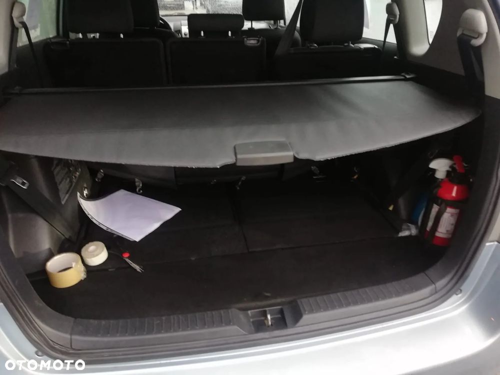 Toyota Corolla Verso 1.8 CE - 7