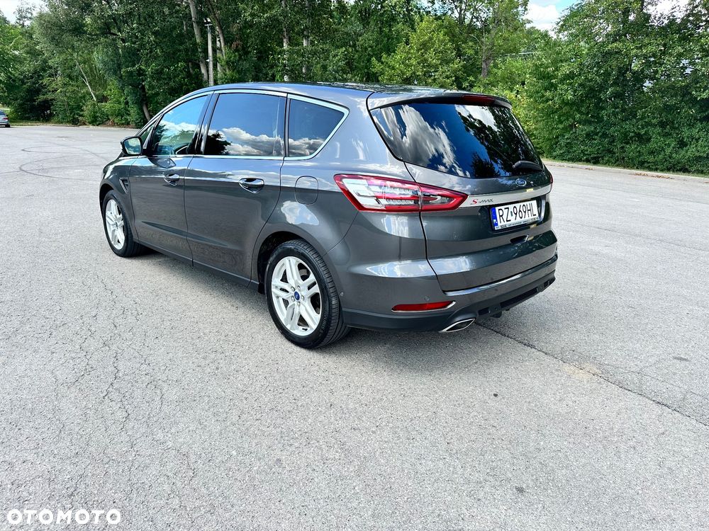 Ford S-Max 2.0 TDCi Titanium PowerShift - 8