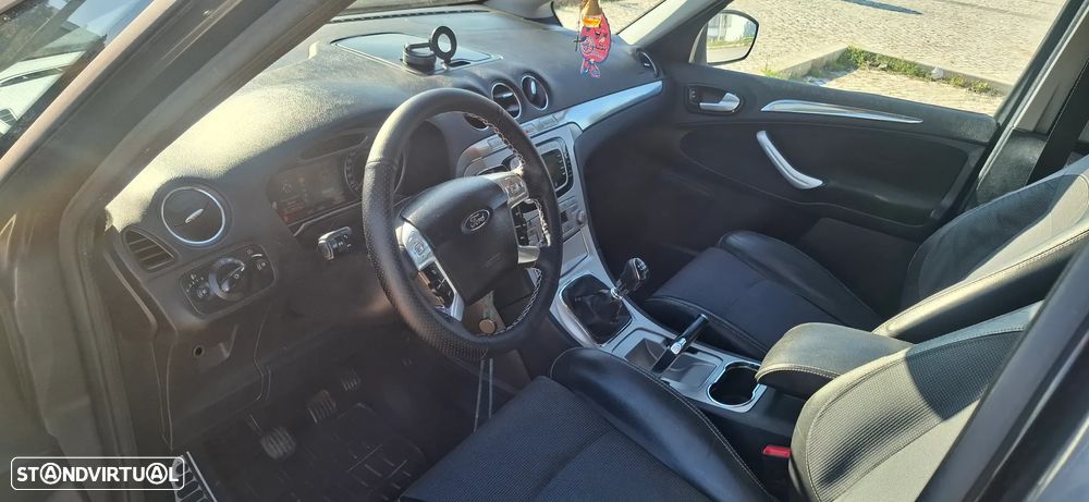Ford S-Max 2.0 TDCi Titanium 7L - 11
