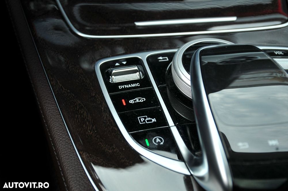 Mercedes-Benz CLS - 21