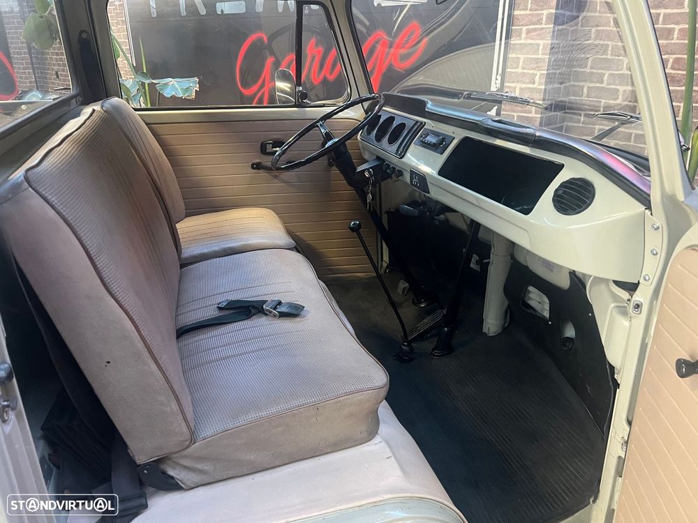 VW Type 2 - 11