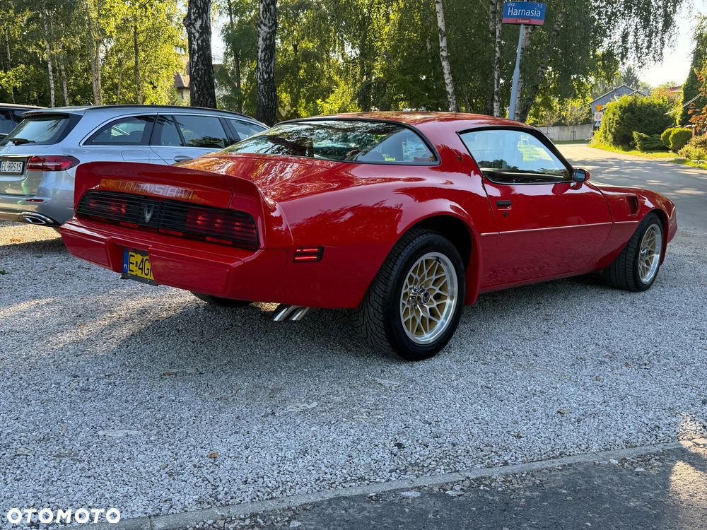 Pontiac Trans Am - 10