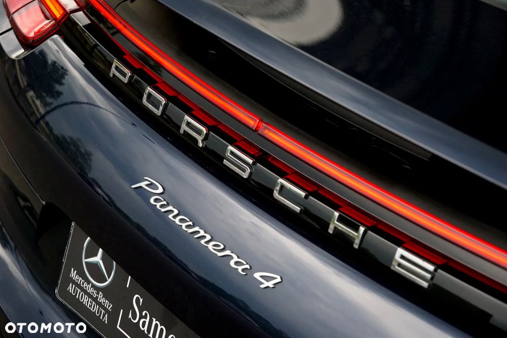 Porsche Panamera 4 - 15