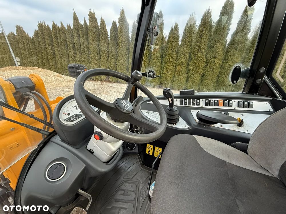 JCB 409 / JEDYNIE 2219 MTH!!! / SILNIK DEUTZ / PIĘKNIE UTRZYMANA / ORYGINAŁ / ZADBANA / SPROWADZONA Z NIEMIEC / BEZ DPF ADBLUE / SILNA / 407 408 406 60 70 M 506 509 - 35