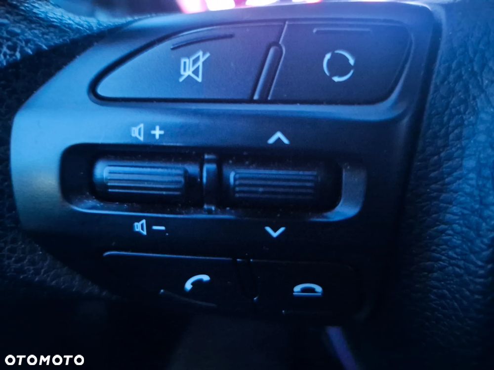 Kia Picanto 1.2 L - 27