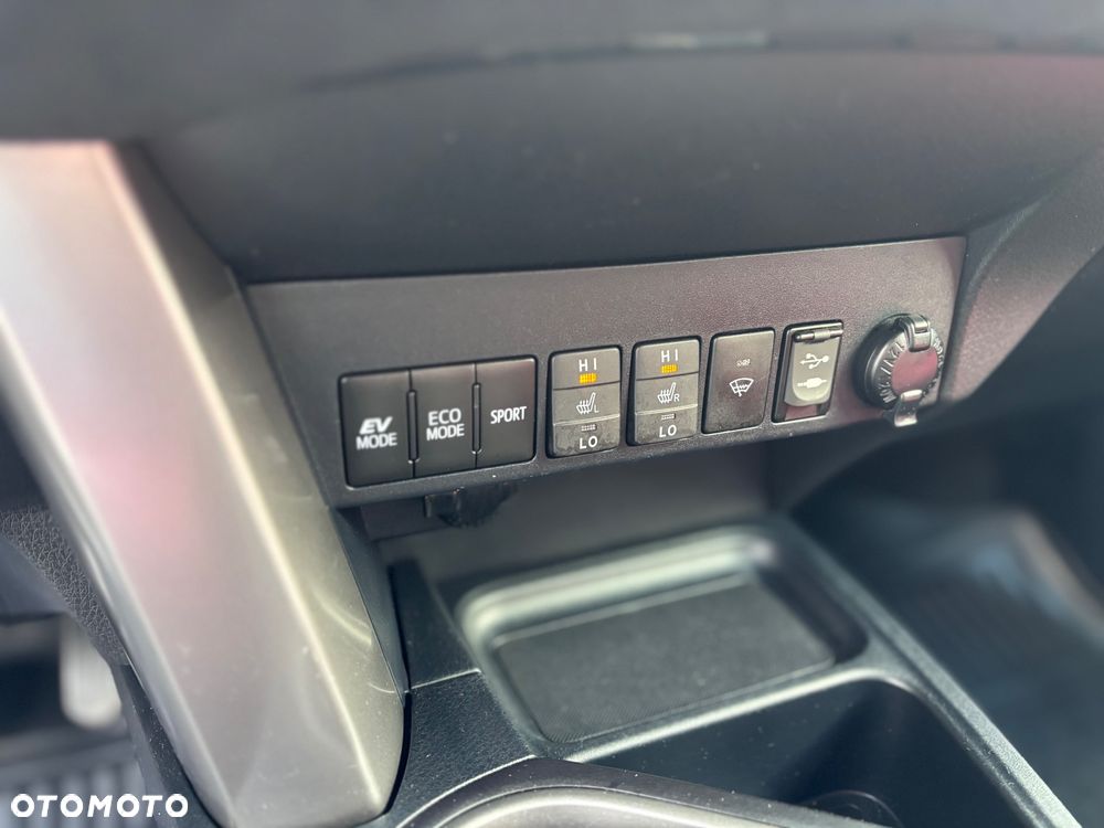 Toyota RAV4 Hybrid Style 4x4 - 26