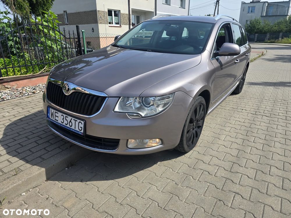 Skoda Superb 2.0 TDI Elegance DSG - 1
