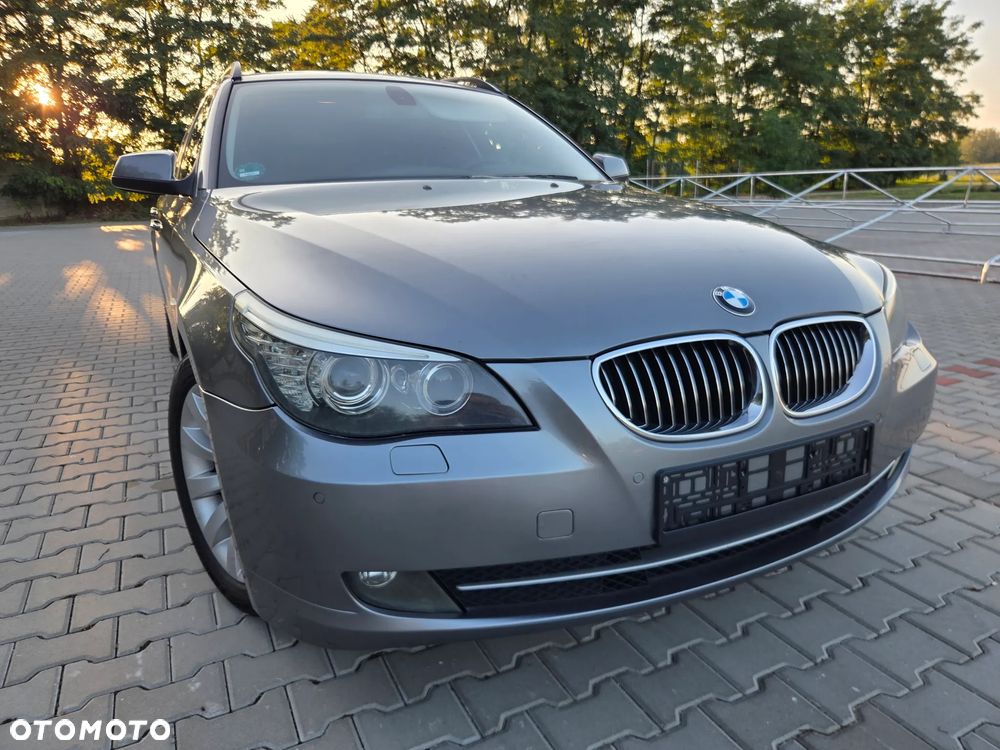 BMW Seria 5 520d Edition Lifestyle - 2