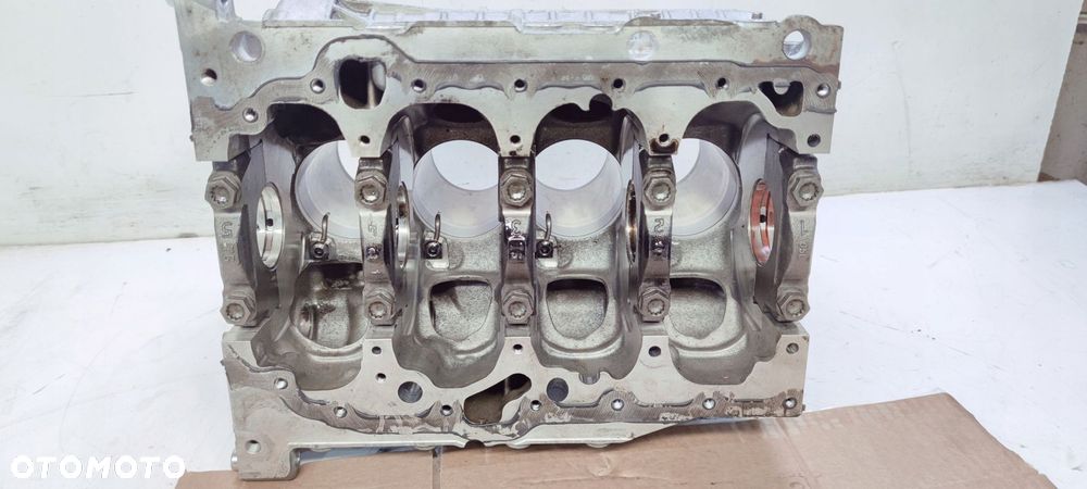 BLOK SILNIKA AUDI A6 C8 DFB 2.0 TDI 05L103023 - 9