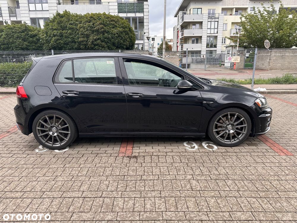 Volkswagen Golf R 4Motion BlueMotion Technology - 2