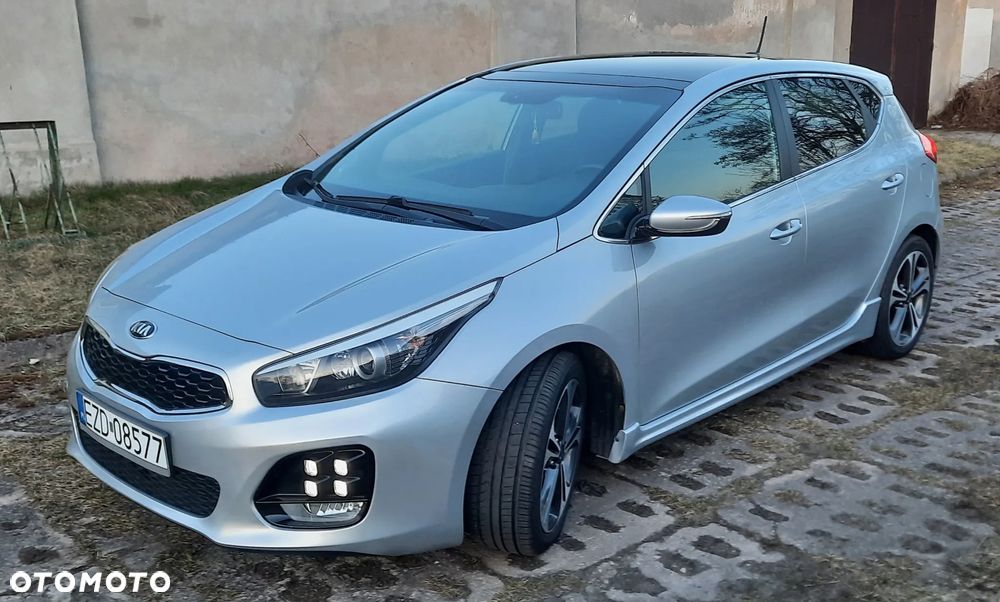 Kia Ceed 1.6 CRDi GT Line DCT - 2