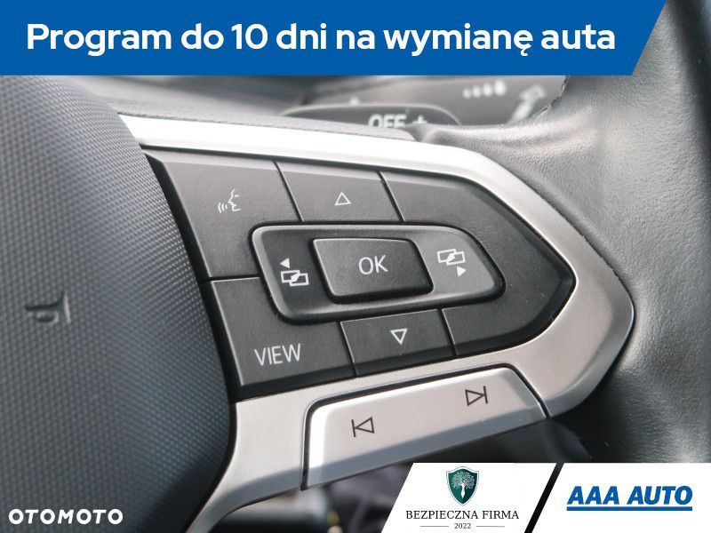 Volkswagen T-Cross - 19