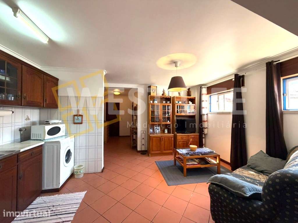 Apartamento T2 - no Centro de Santa Cruz a 150 metros da Praia - EX... - Grande imagem: 3/19
