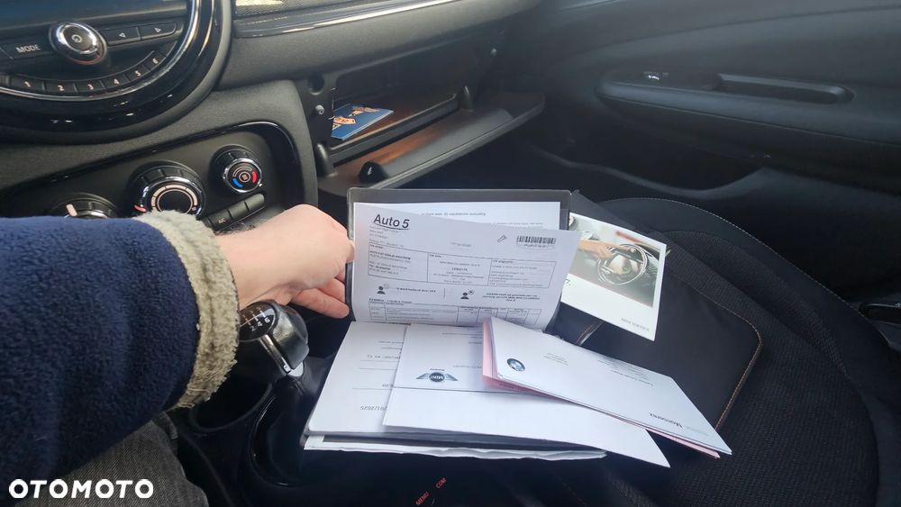 MINI Clubman One D John Cooper Works Trim - 14