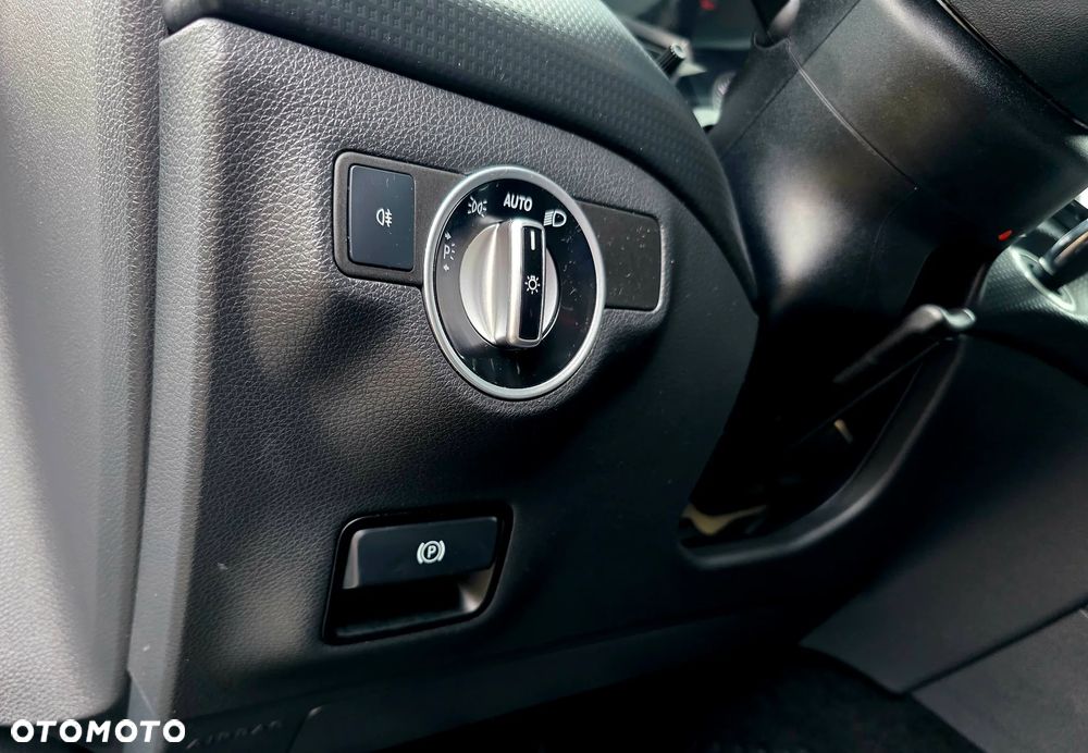 Mercedes-Benz Klasa A 200 (BlueEFFICIENCY) Style - 19