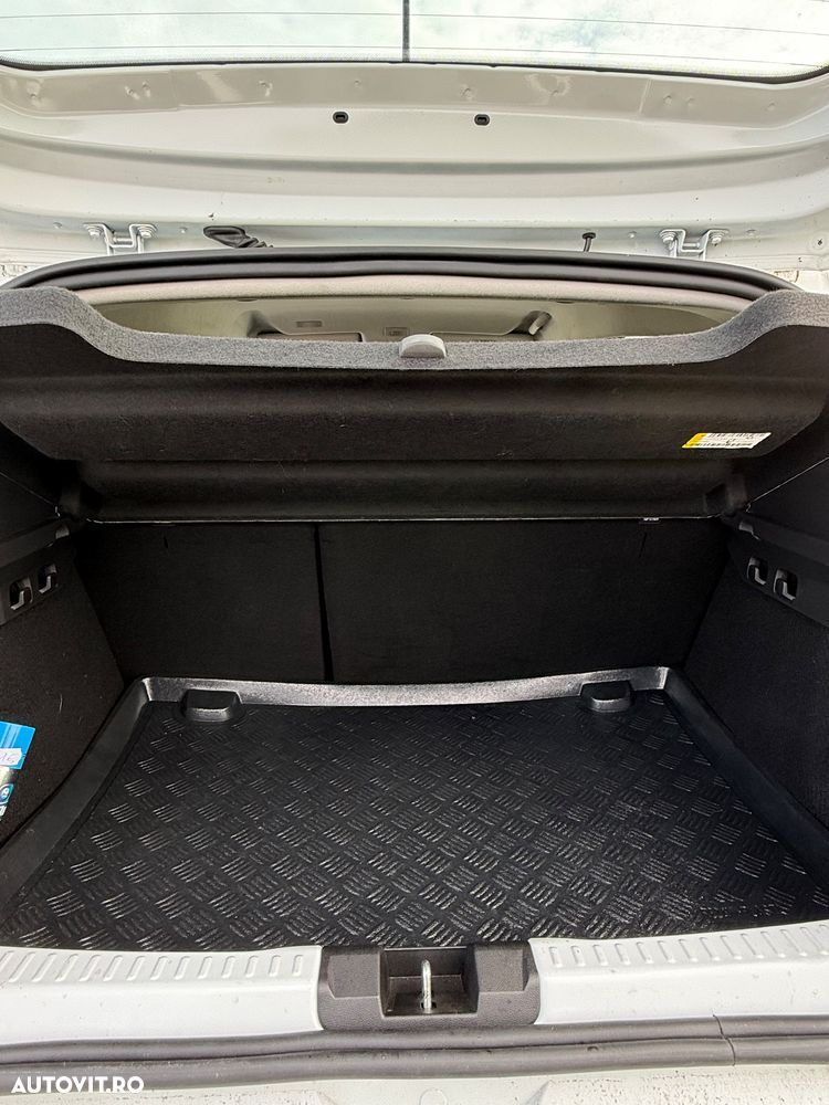 Dacia Sandero Stepway TCe 90 MT6 Expression - 17