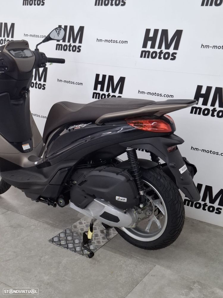 Piaggio Medley 125 E5 - GARANTIA DE FÁBRICA - 9