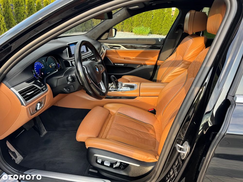 BMW Seria 7 740d xDrive - 30