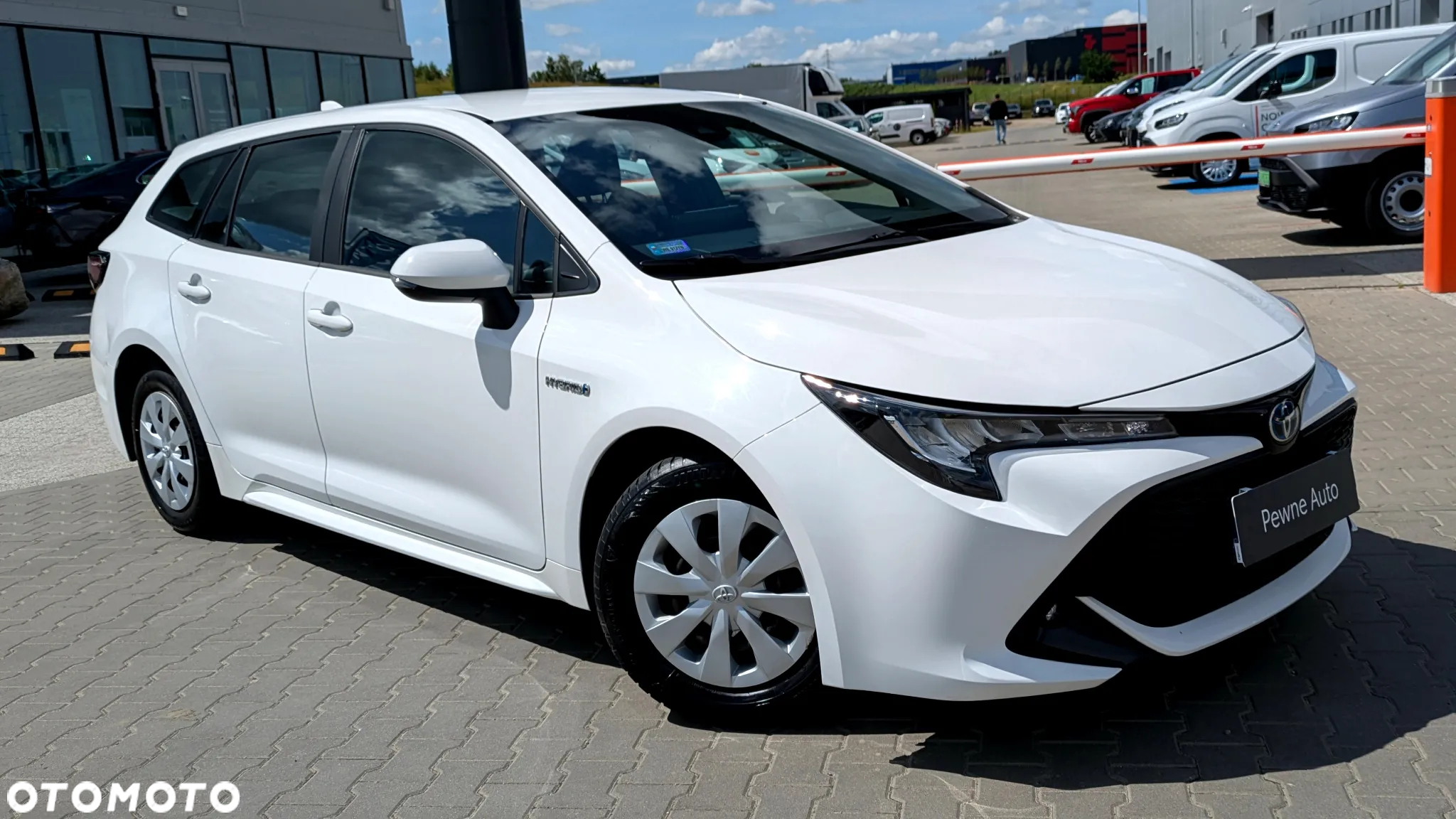 Toyota Corolla 1.8 Hybrid Active - 3