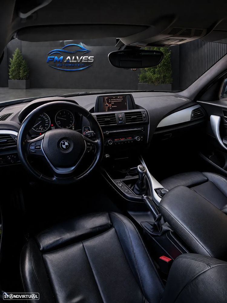 BMW 118 d Sport Line - 12