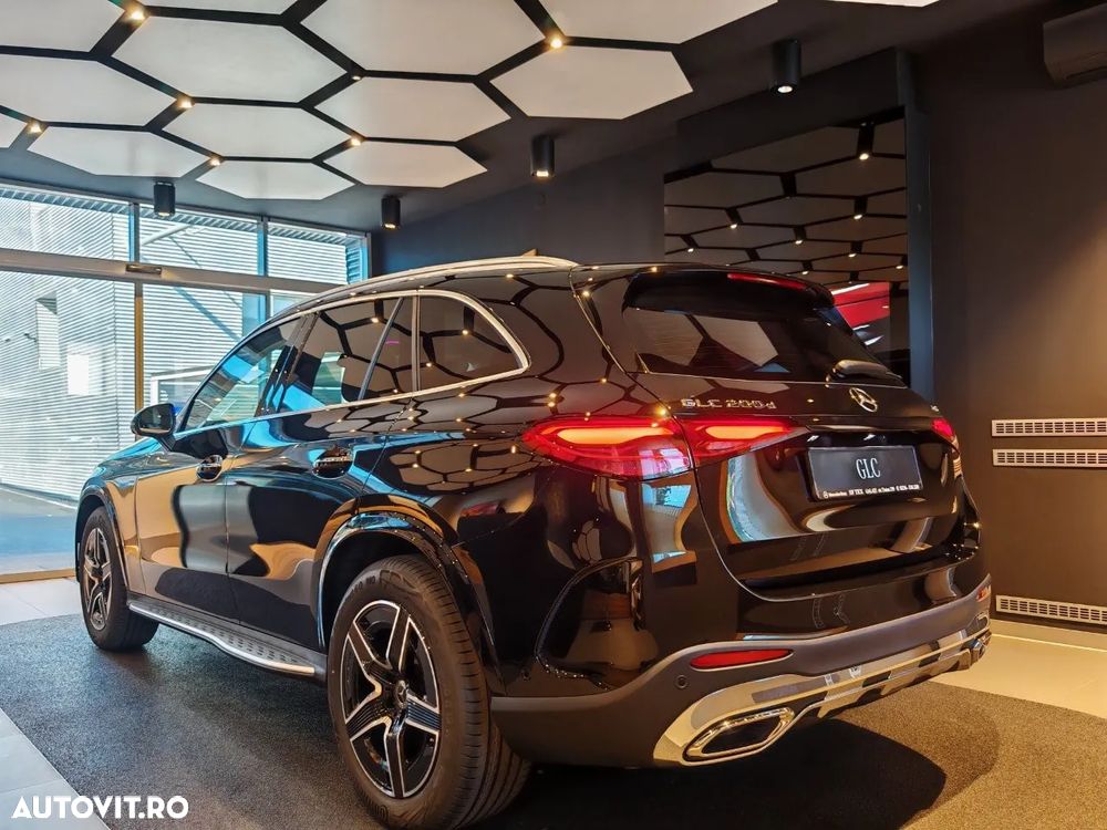 Mercedes-Benz GLC 200 d 4MATIC MHEV - 11