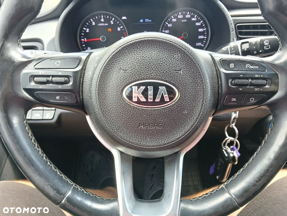Kia Rio 1.2 L - 22