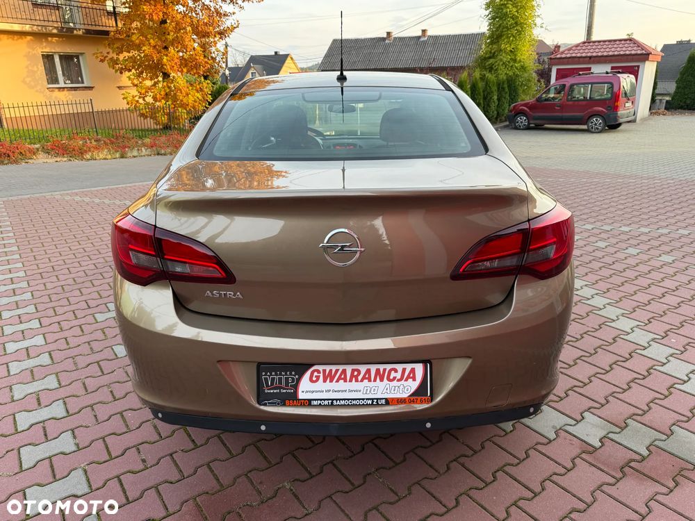Opel Astra IV 1.6 Enjoy - 14