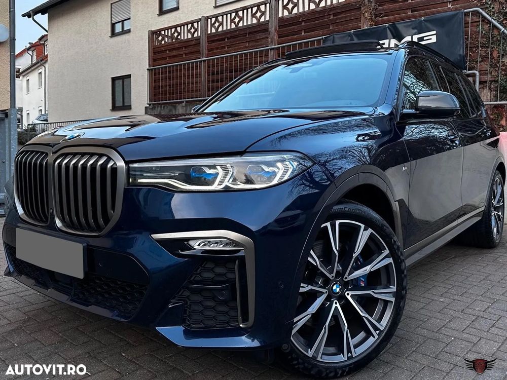 BMW X7 M50i - 1