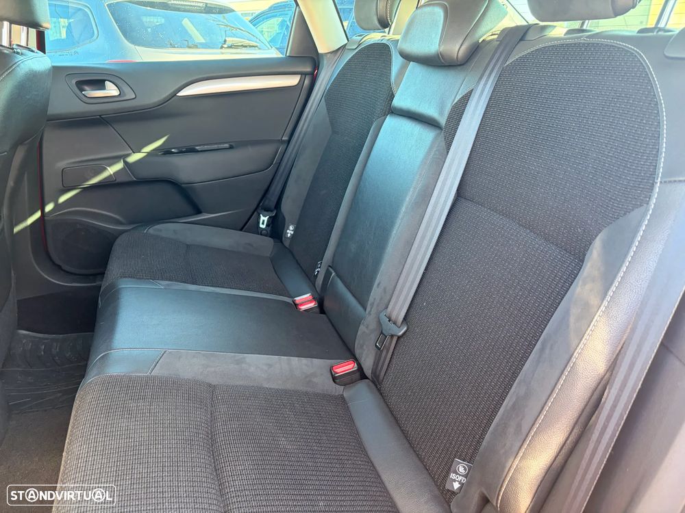 Citroën C4 1.6 e-HDi Exclusive CMP6 - 17