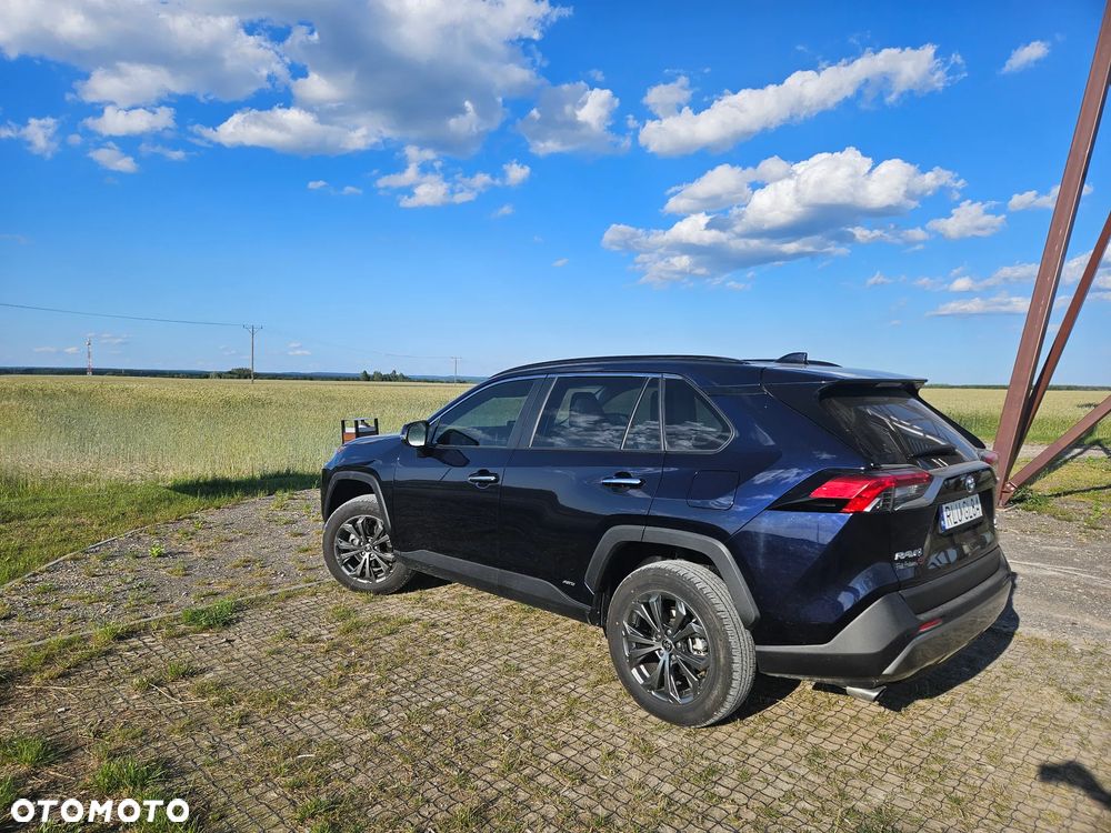 Toyota RAV4 - 4