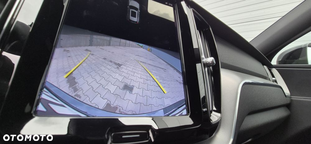 Volvo XC 60 B4 D Geartronic RDesign - 17